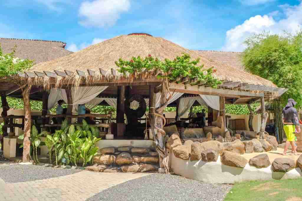 Blewater Maribago Beach Resort Hotel Image